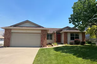21 Cottonwood Ct, Parachute, CO 81635 - Photo 3