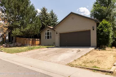 215 Lupine Drive, New Castle, CO 81647 - Photo 5