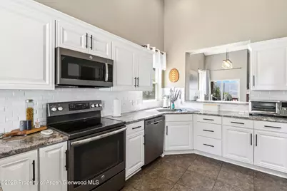 28 N Ridge Court, Parachute, CO 81635 - Photo 15