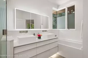 736 W Smuggler St, Aspen, CO 81611 - Photo 35