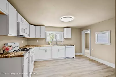 245 County Road 338, Parachute, CO 81635 - Photo 15
