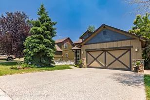 248 Blackhawk Dr, New Castle, CO 81647 - Photo 3