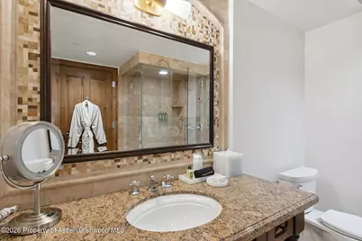 415 E Dean St., Unit 26, Week 33, Aspen, CO 81611 - Photo 19