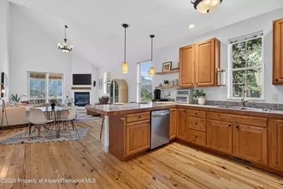 235 Spirit Way, New Castle, CO 81647 - Photo 5
