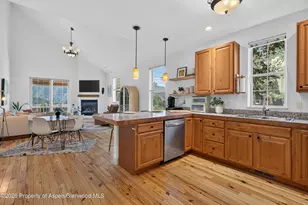 235 Spirit Way, New Castle, CO 81647 - Photo 5