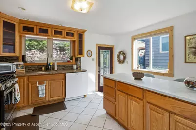 732 Minter Avenue, Glenwood Springs, CO 81601 - Photo 3
