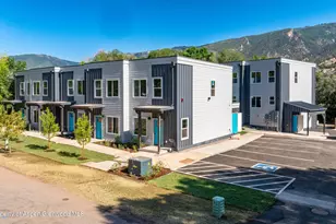 619 Overlin Dr, Glenwood Springs, CO 81601 - Photo 5