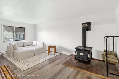 1102 Valley View Road, Glenwood Springs, CO 81601 - Photo 7