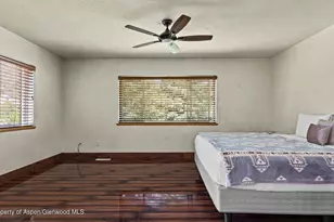 390 Jenny Pl, New Castle, CO 81647 - Photo 21