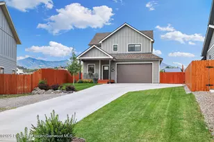 696 Eagles Nest Dr, Silt, CO 81652 - Photo 3