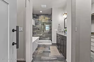 40 Eagle Ridge Dr, Parachute, CO 81635 - Photo 13