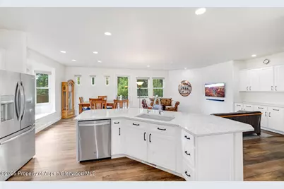 708 N Wildhorse Drive, New Castle, CO 81647 - Photo 3