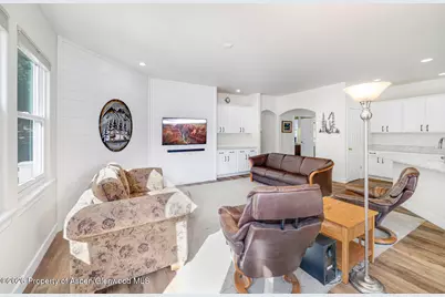 708 N Wildhorse Drive, New Castle, CO 81647 - Photo 5