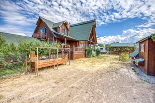 13507 Lonesome Cove Rd, Hotchkiss, CO 81419 - Photo 17