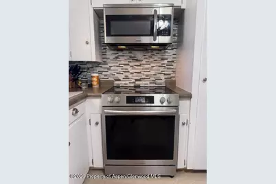 819 W 6th Street, Craig, CO 81625 - Photo 7