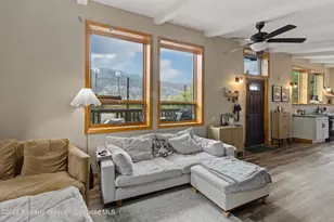 805 Red Mountain Dr, Glenwood Springs, CO 81601 - Photo 5