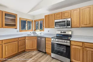 484 Canyon Creek Dr, Glenwood Springs, CO 81601 - Photo 11