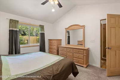 1064 Park West, Glenwood Springs, CO 81601 - Photo 11