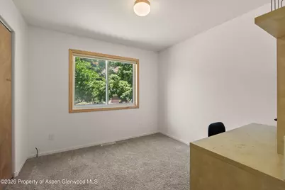 1064 Park West, Glenwood Springs, CO 81601 - Photo 15