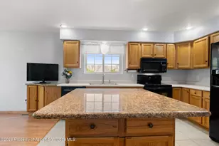 660 Aspen Ave, Rifle, CO 81650 - Photo 5