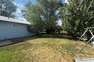 915 Washington St, Craig, CO 81625 - Photo 15