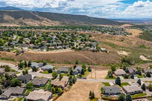 411 Lodge Pole Cir, Parachute, CO 81635 - Photo 33