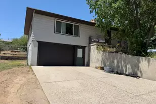 1080 School St, Craig, CO 81625 - Photo 3