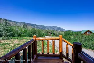 395 Powder Ridge Cir, Mesa, CO 81643 - Photo 7