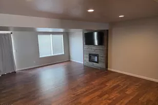 926 W 24th St, Rifle, CO 81650 - Photo 7