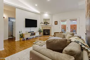 8 Stagecoach Ln, Carbondale, CO 81623 - Photo 5