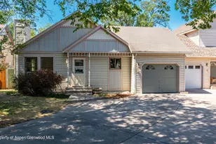 1007 Crown Dr, Carbondale, CO 81623 - Photo 1