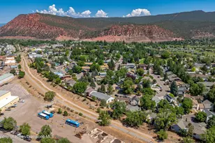 1007 Crown Dr, Carbondale, CO 81623 - Photo 7