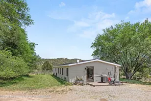 576 E Vista Dr, Silt, CO 81652 - Photo 3