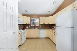333 Columbine Dr, Rifle, CO 81650 - Photo 5