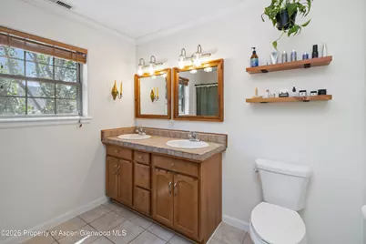 815 Clubhouse Drive, New Castle, CO 81647 - Photo 15