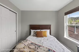 247 E Capital Ct, New Castle, CO 81647 - Photo 21