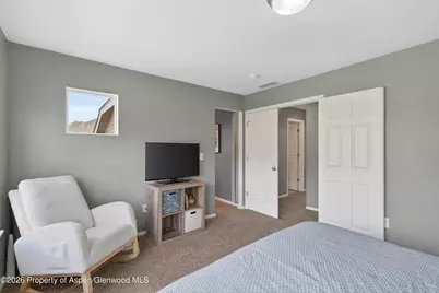 247 E Capital Court, New Castle, CO 81647 - Photo 17