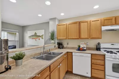 247 E Capital Court, New Castle, CO 81647 - Photo 7