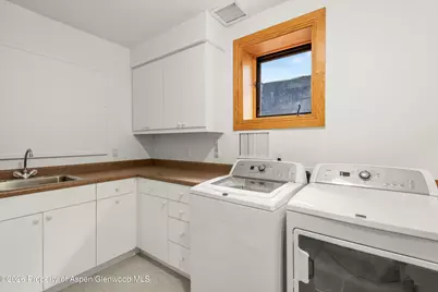413 W Smuggler Street, Aspen, CO 81611 - Photo 23