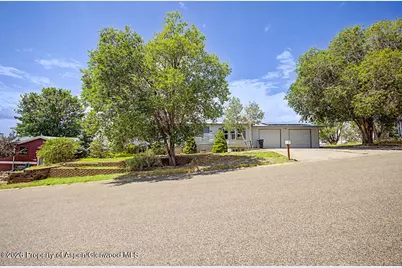 870 Jerimiah Avenue, Craig, CO 81625 - Photo 3