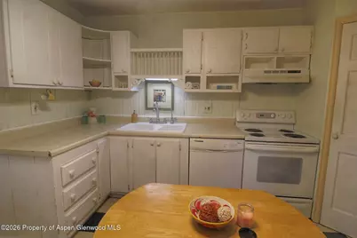 418 E 6th Street, Rifle, CO 81650 - Photo 9