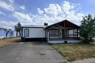 925 W 1st St, Craig, CO 81625 - Photo 5