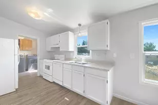 1054 Sage Ct, Meeker, CO 81641 - Photo 11