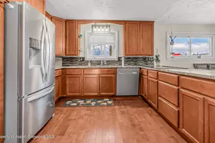 100 Mesa Dr, Meeker, CO 81641 - Photo 3