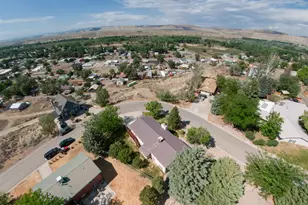 201 Hillcrest Ave, Rangely, CO 81648 - Photo 31