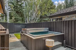 500 W Smuggler St, Aspen, CO 81611 - Photo 49