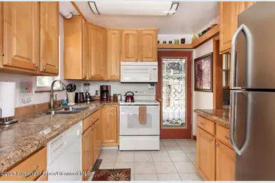451 Mountain Shadows Drive, Glenwood Springs, CO 81601 - Photo 7