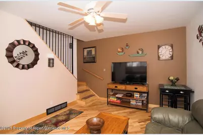 451 Mountain Shadows Drive, Glenwood Springs, CO 81601 - Photo 3