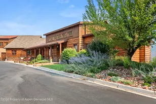 1204 Huebinger Dr, Glenwood Springs, CO 81601 - Photo 3