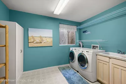 1026 Park West Drive, Glenwood Springs, CO 81601 - Photo 31